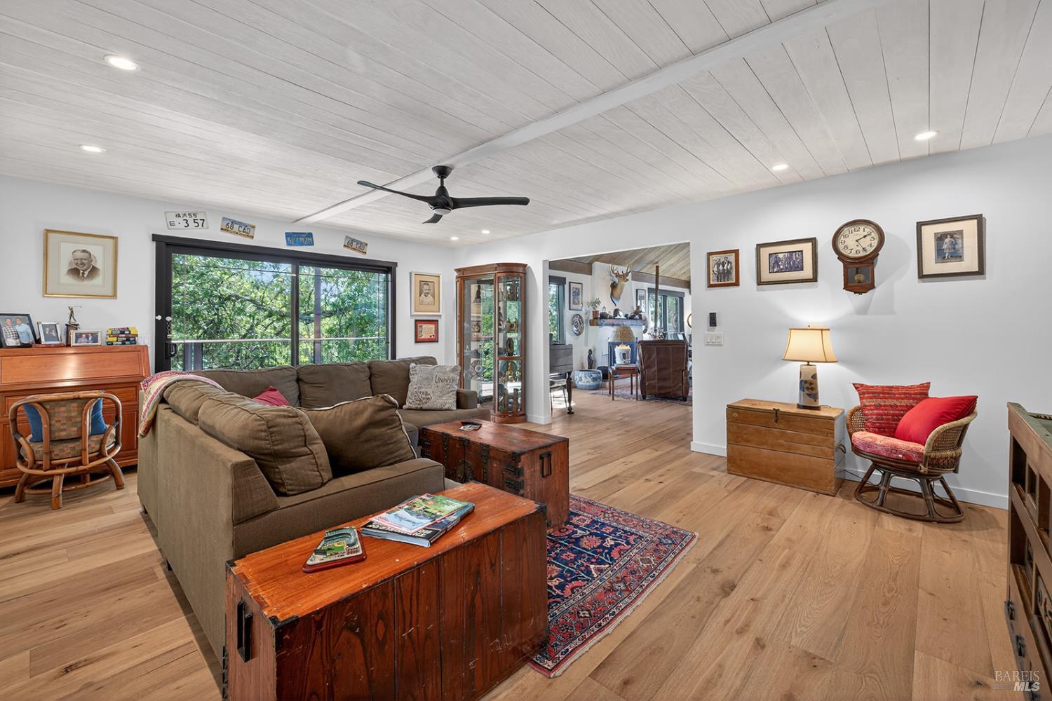 Detail Gallery Image 22 of 71 For 3662 Lovall Valley Rd, Sonoma,  CA 95476 - 3 Beds | 2 Baths