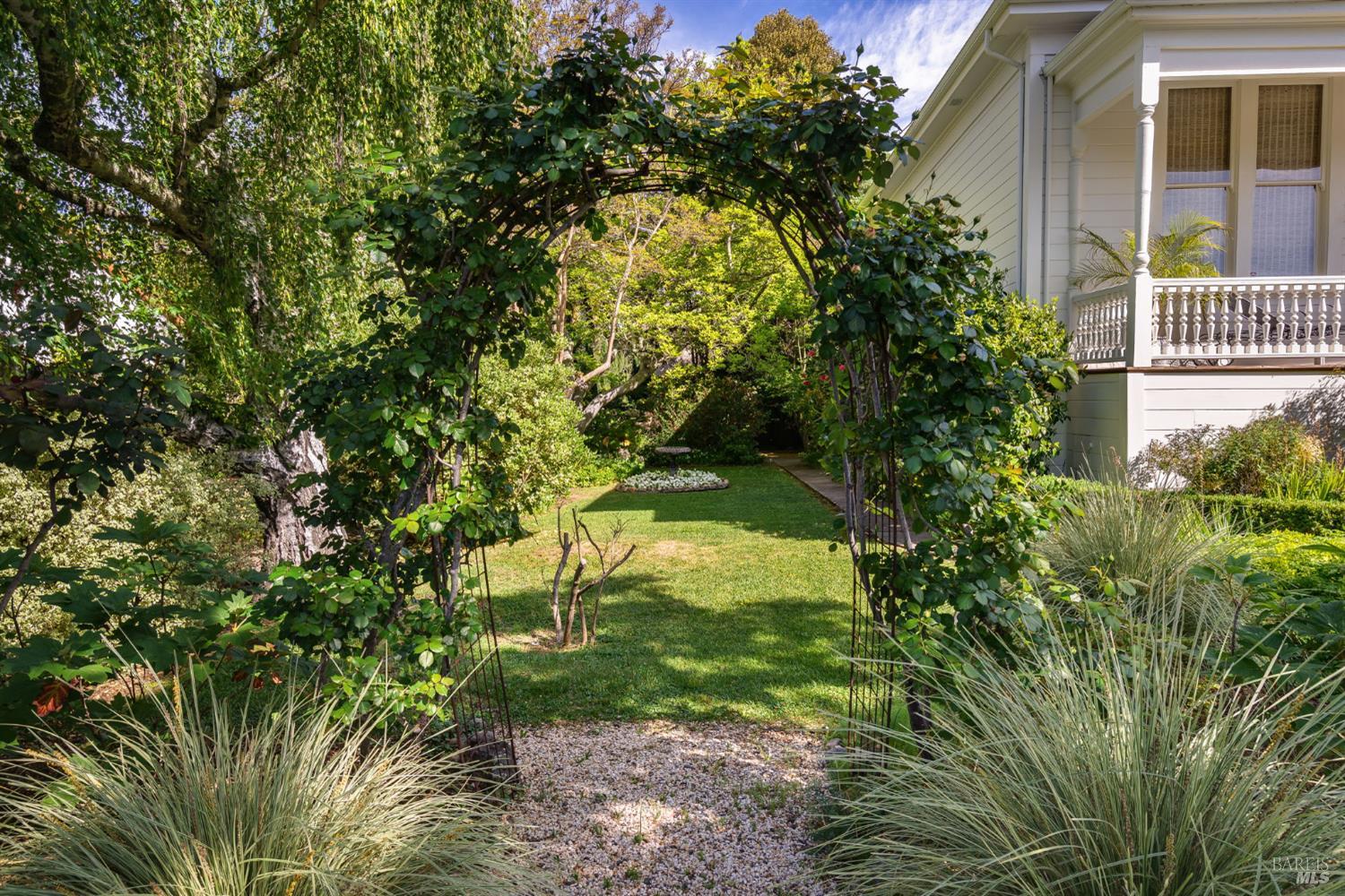 Detail Gallery Image 65 of 72 For 2230 1st St, Napa,  CA 94559 - 5 Beds | 2 Baths