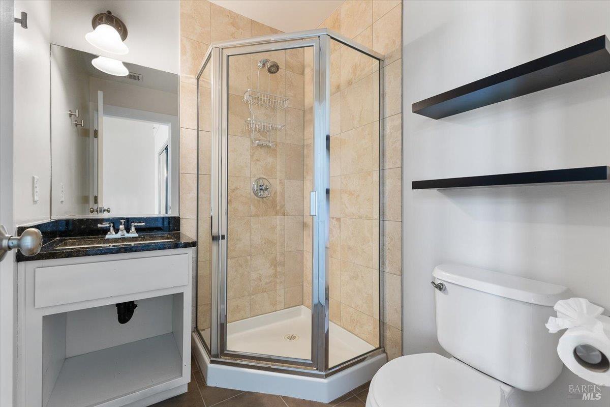 Detail Gallery Image 22 of 29 For 331 Keller St #6,  Petaluma,  CA 94952 - 2 Beds | 2/1 Baths