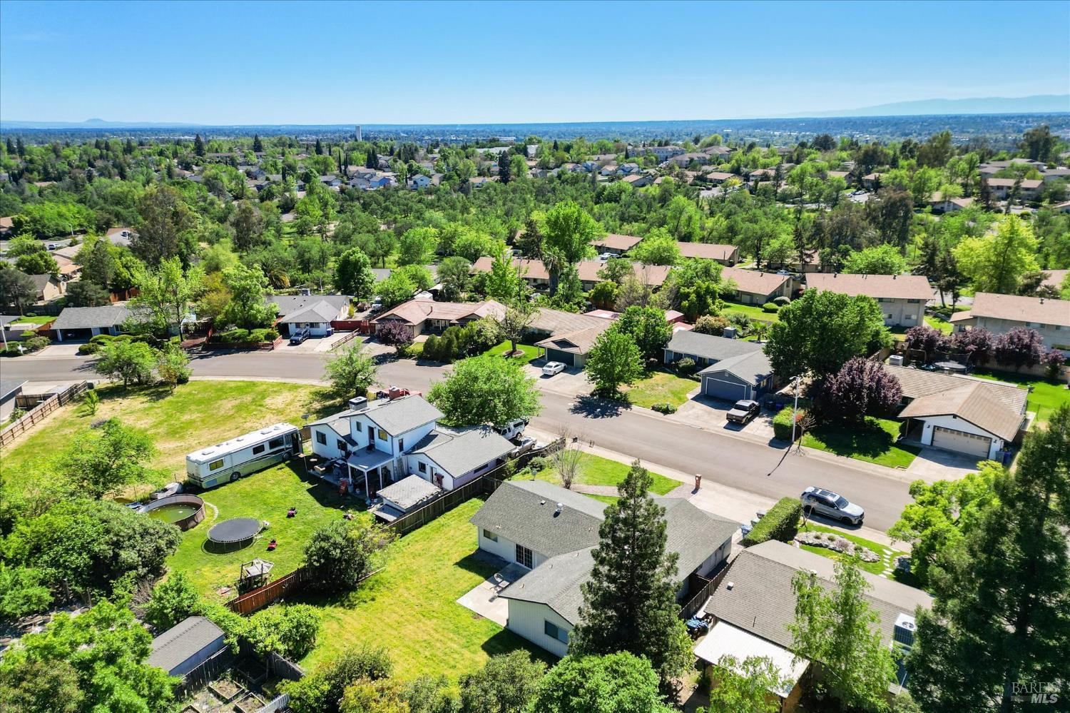 Detail Gallery Image 51 of 66 For 244 Woodhill Dr, Redding,  CA 96003 - 3 Beds | 2 Baths