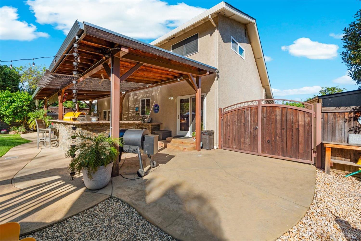 Detail Gallery Image 80 of 99 For 104 Westwood St, Vacaville,  CA 95688 - 5 Beds | 2/1 Baths