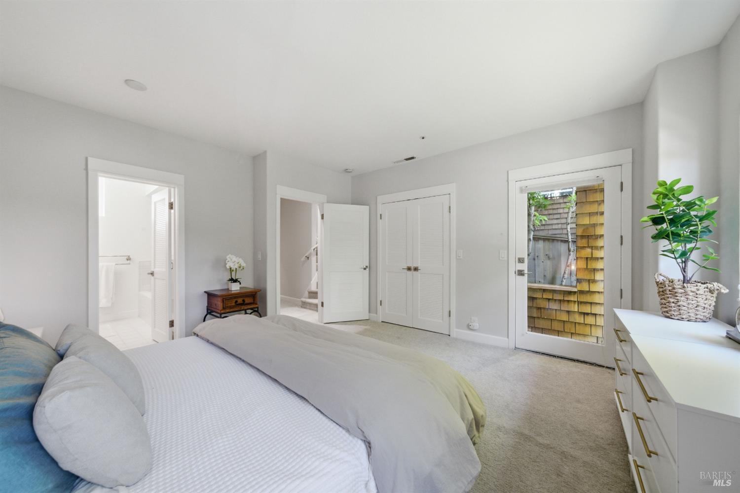 Detail Gallery Image 35 of 50 For 29 Bayview Ave #3,  Mill Valley,  CA 94941 - 2 Beds | 2 Baths