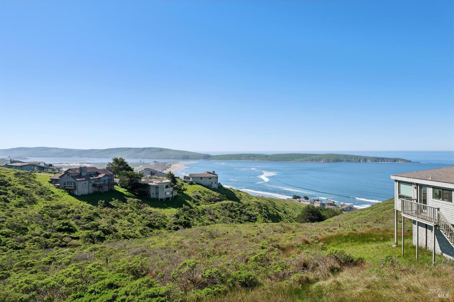 Detail Gallery Image 73 of 98 For 557 Oceana Dr, Dillon Beach,  CA 94929 - 3 Beds | 3 Baths