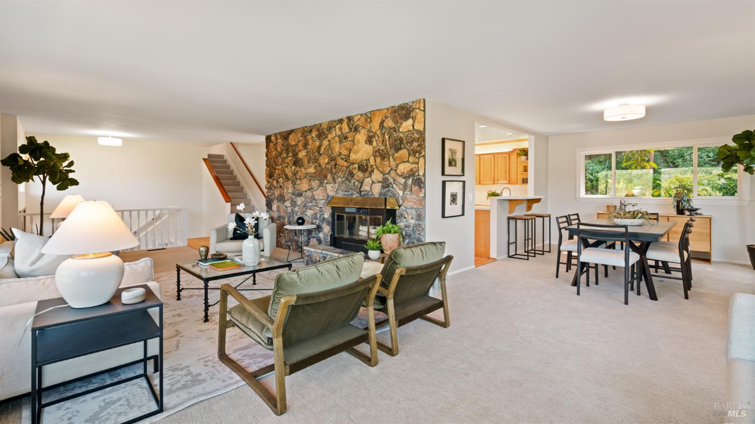 Detail Gallery Image 9 of 77 For 5 Viox Way, San Rafael,  CA 94901 - 4 Beds | 3/1 Baths