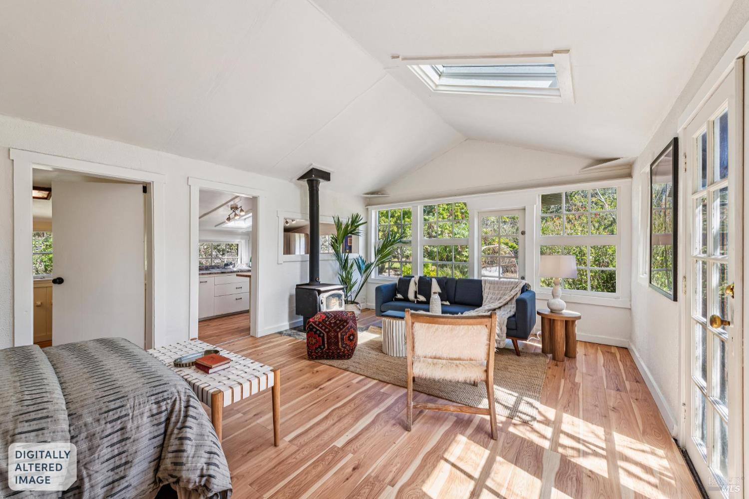 Detail Gallery Image 33 of 69 For 18 Cypress Rd, Point Reyes Station,  CA 94956 - 4 Beds | 1/1 Baths