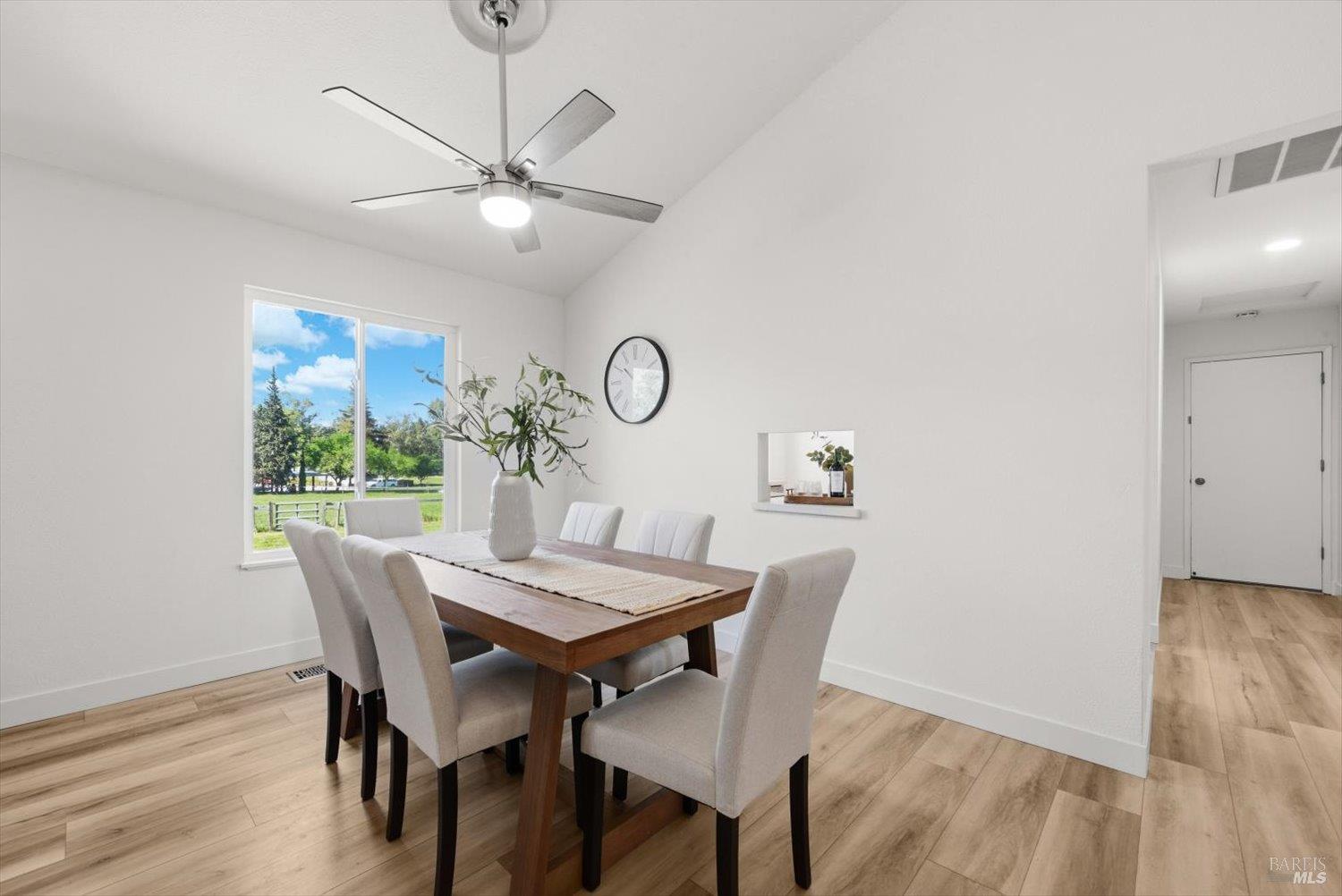 Detail Gallery Image 14 of 99 For 7275 Browns Valley Rd, Vacaville,  CA 95688 - 4 Beds | 2 Baths