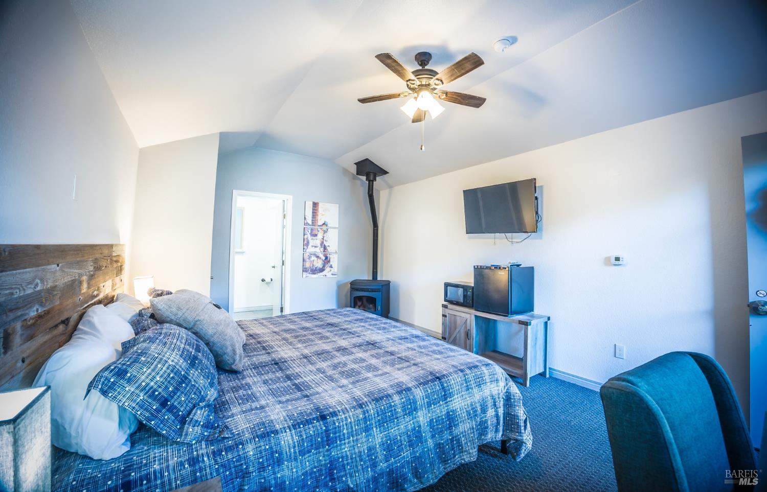 Detail Gallery Image 34 of 81 For 16390 4th St, Guerneville,  CA 95446 - – Beds | – Baths