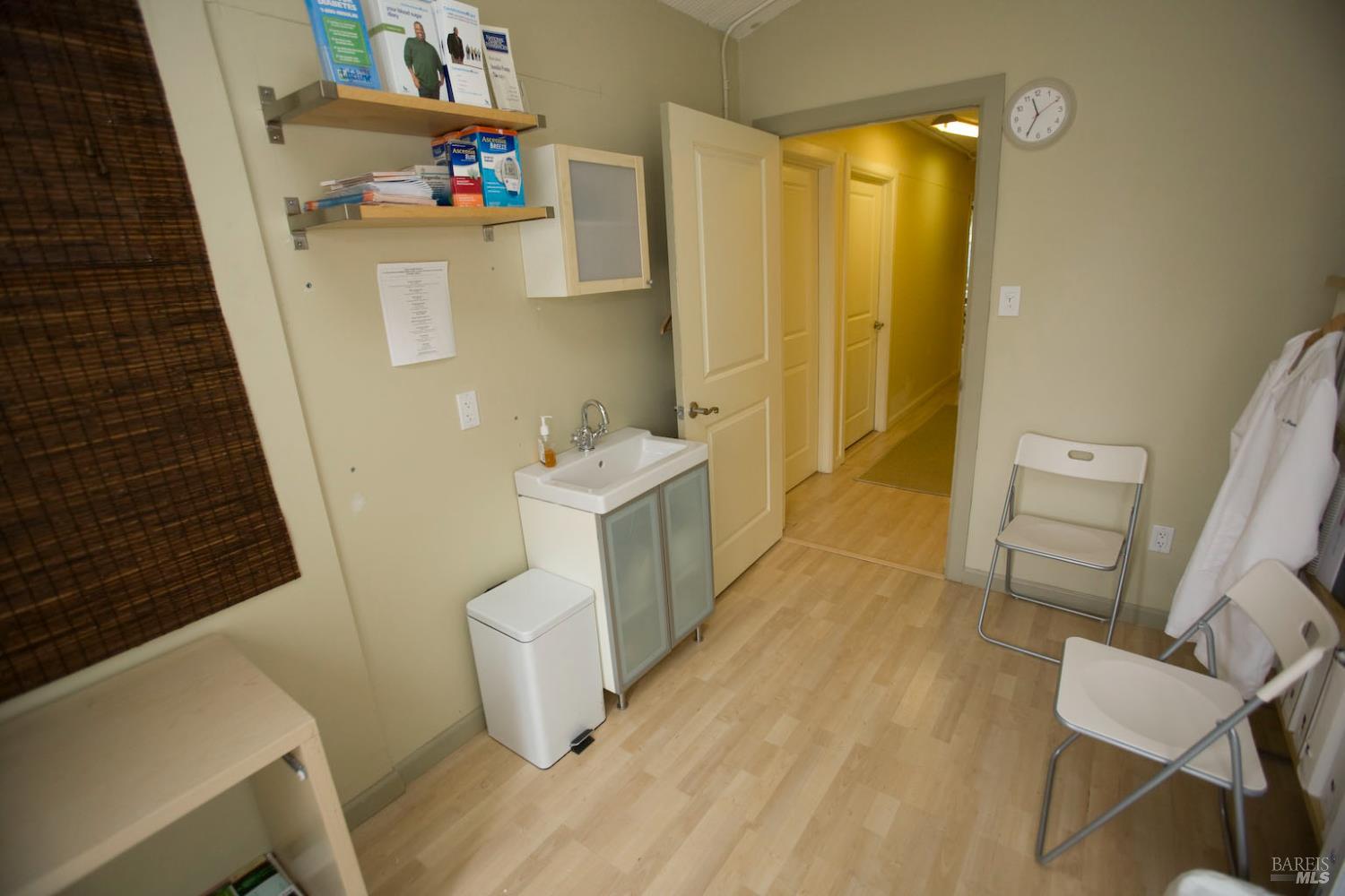 Detail Gallery Image 10 of 10 For 111 2nd St, Sausalito,  CA 94965 - – Beds | – Baths