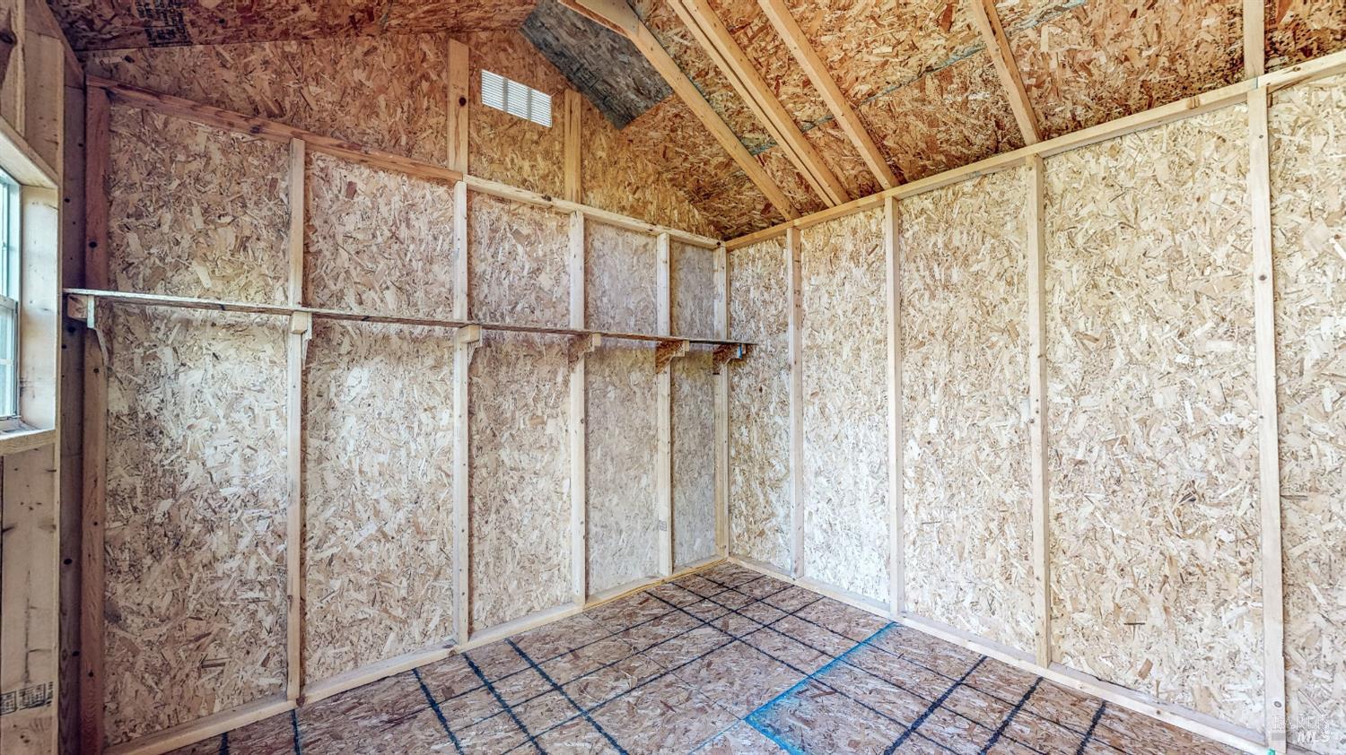 Detail Gallery Image 26 of 34 For 4872 Canyon Dr, Santa Rosa,  CA 95409 - 4 Beds | 2 Baths