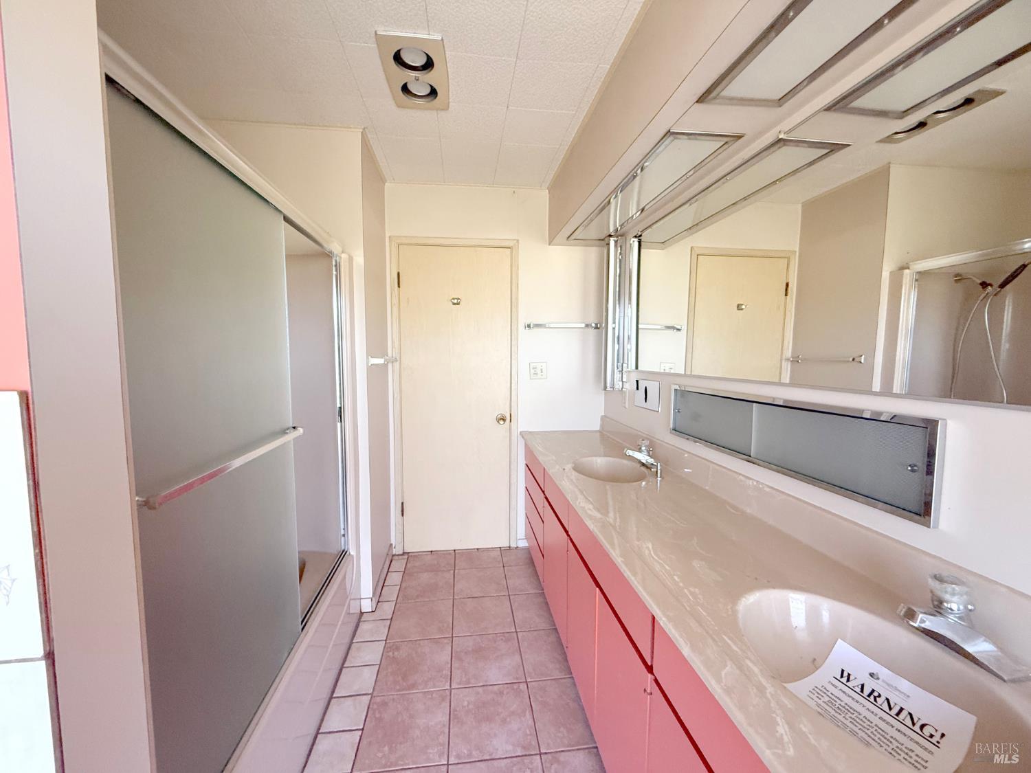 Detail Gallery Image 17 of 32 For 27150 Mendocino Pass Rd, Covelo,  CA 95428 - 2 Beds | 2 Baths