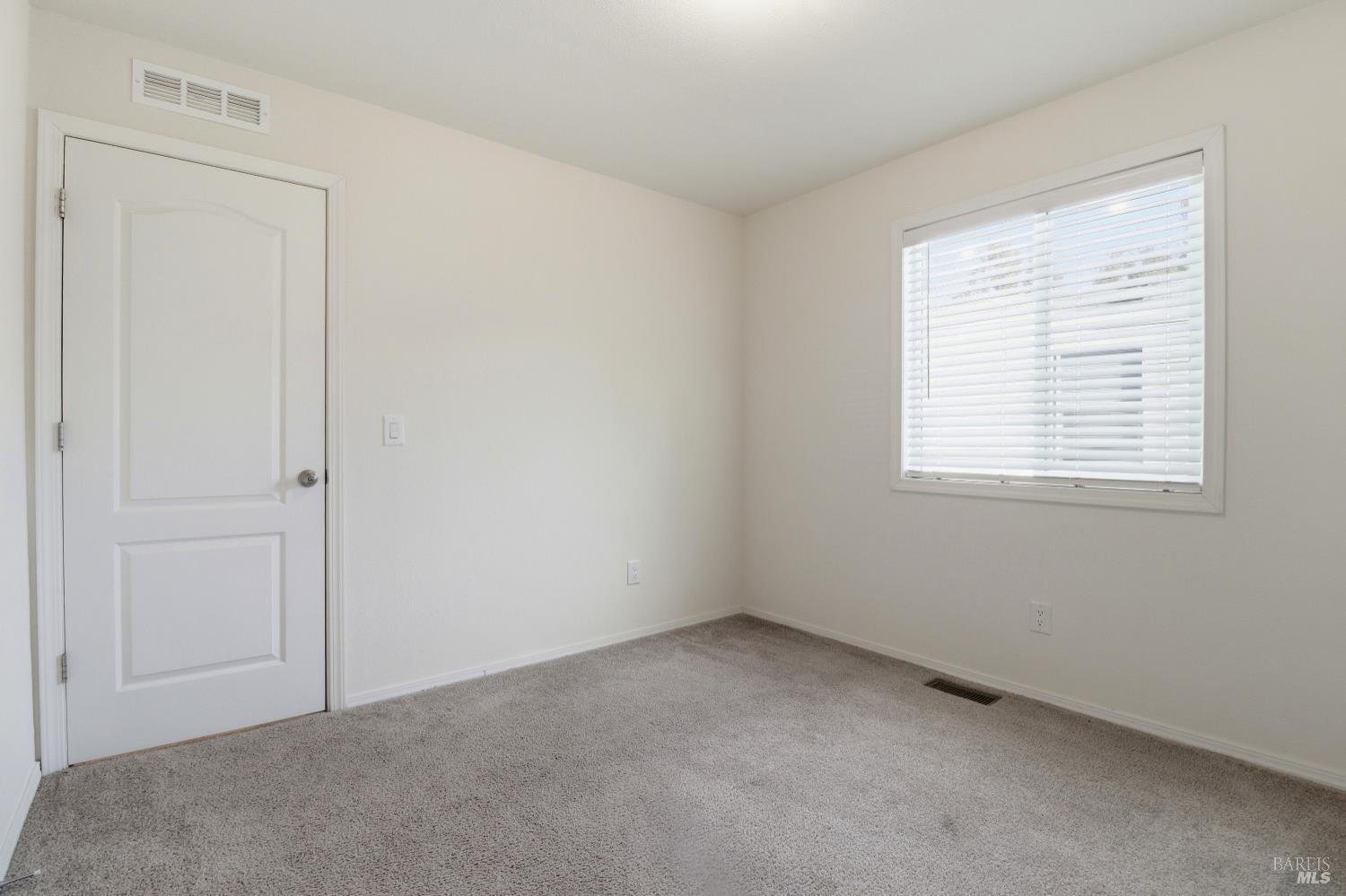 Detail Gallery Image 17 of 23 For 117 Silver Dr, Cotati,  CA 94931 - 2 Beds | 1 Baths