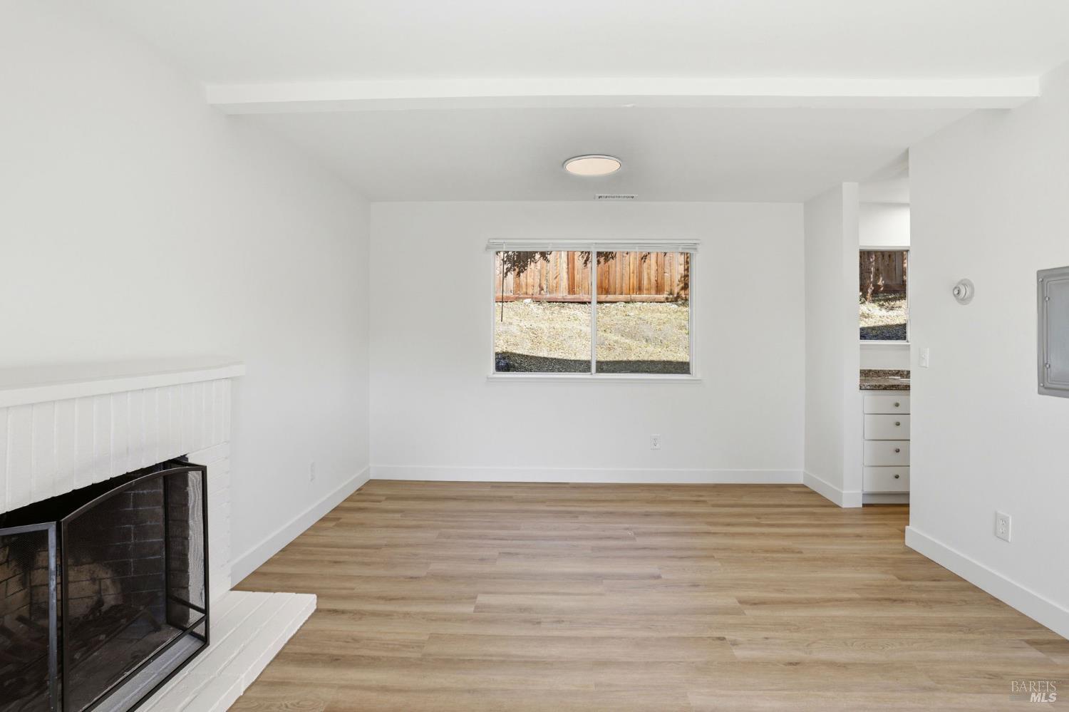 Detail Gallery Image 18 of 42 For 230 San Andreas Dr, Novato,  CA 94945 - – Beds | – Baths