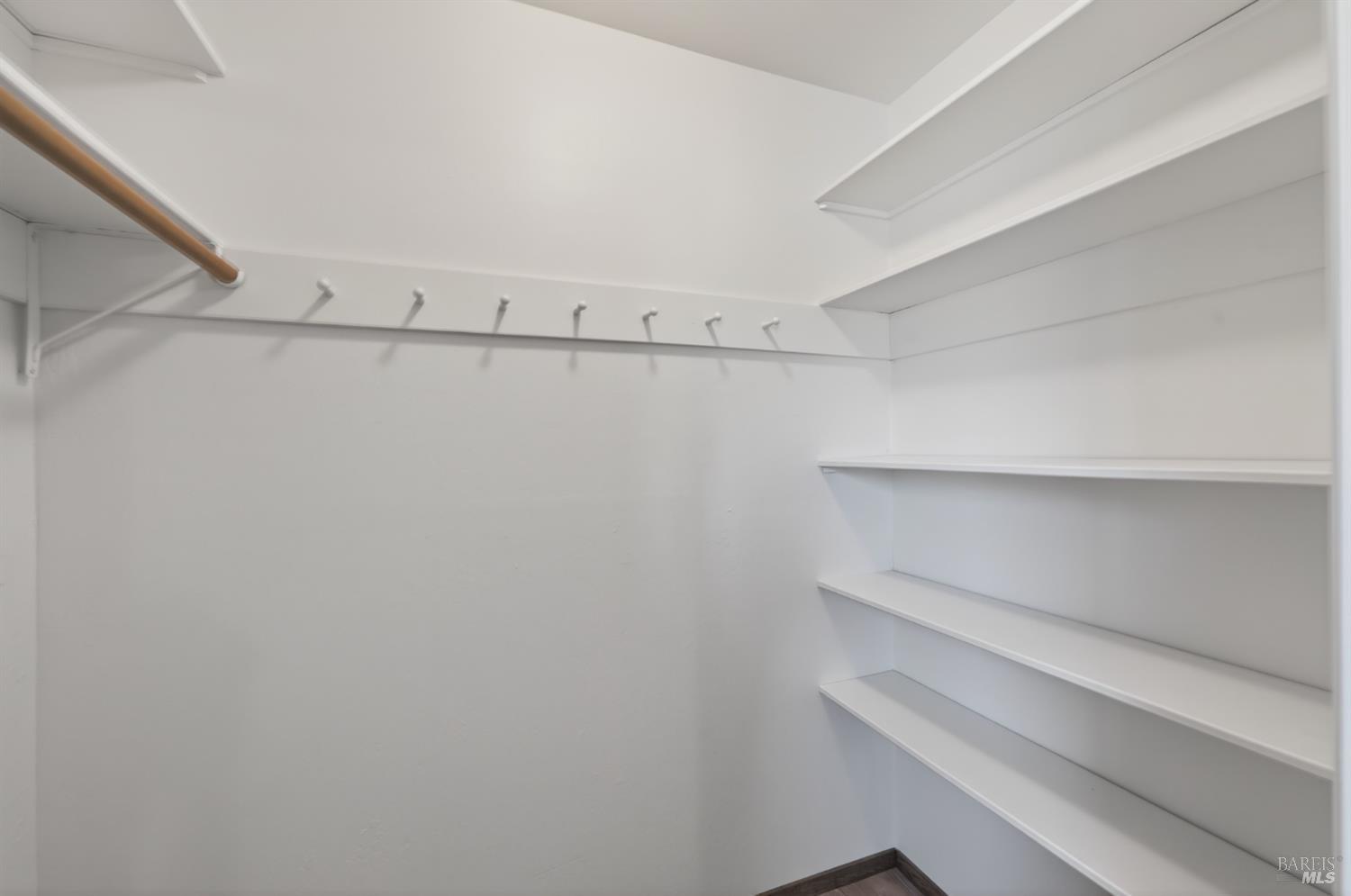 Detail Gallery Image 52 of 67 For 3527 Jomar Dr, Napa,  CA 94558 - 4 Beds | 2/1 Baths