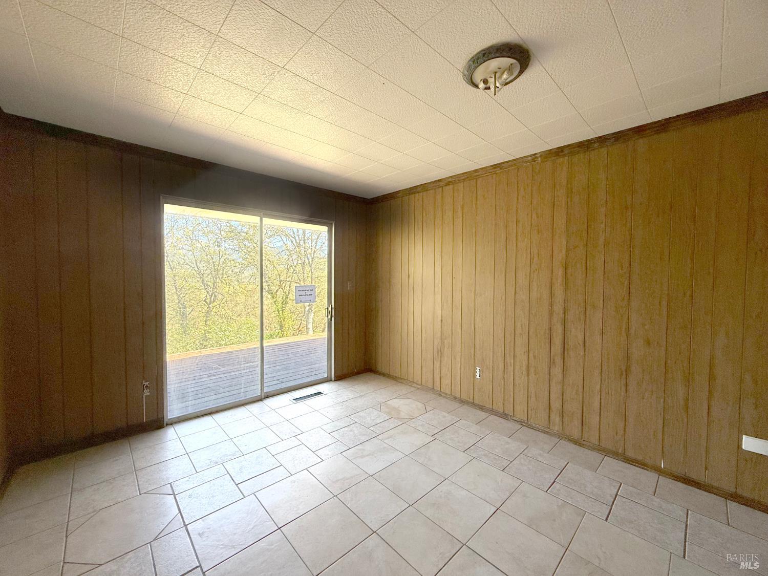 Detail Gallery Image 22 of 32 For 27150 Mendocino Pass Rd, Covelo,  CA 95428 - 2 Beds | 2 Baths