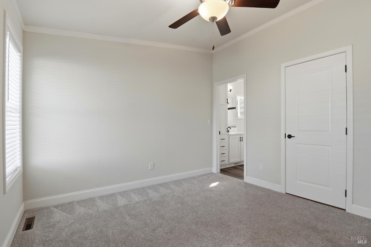 Detail Gallery Image 20 of 27 For 302 Floral Dr, Cotati,  CA 94931 - 2 Beds | 2 Baths