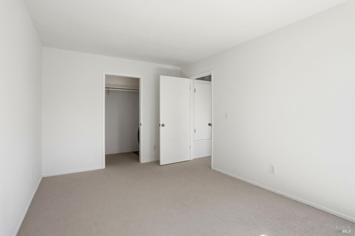 Detail Gallery Image 30 of 42 For 230 San Andreas Dr, Novato,  CA 94945 - – Beds | – Baths