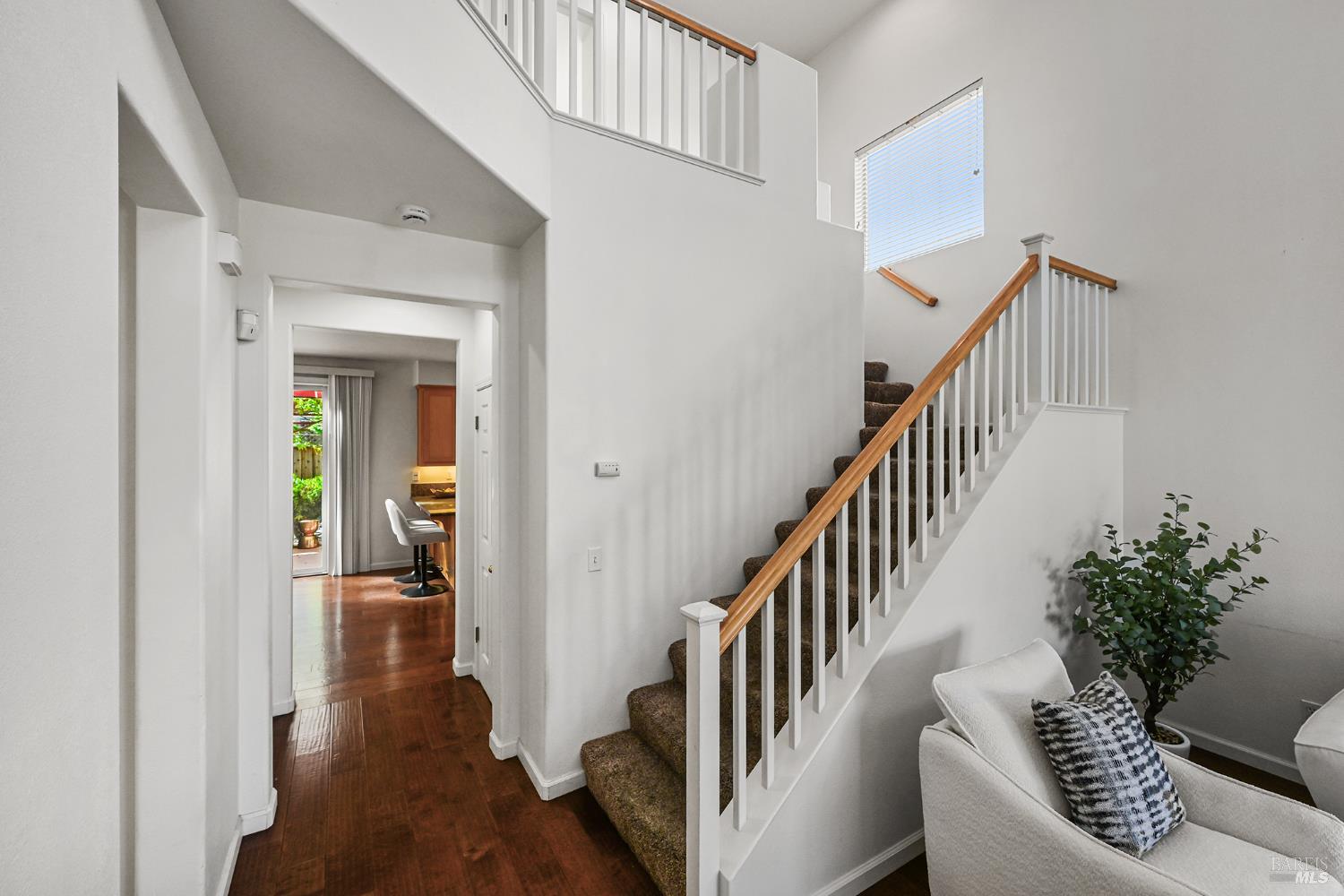 Detail Gallery Image 31 of 51 For 2824 Elk Ln, Santa Rosa,  CA 95407 - 4 Beds | 2/1 Baths