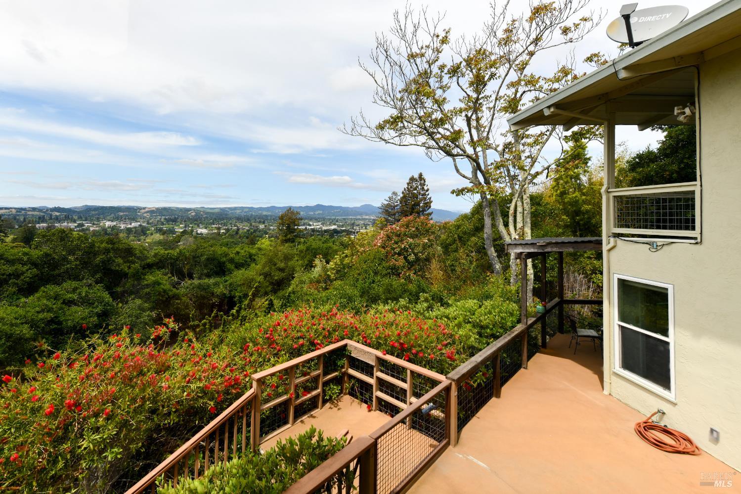 Detail Gallery Image 28 of 32 For 22 Monez Blvd, Napa,  CA 94559 - 4 Beds | 2/1 Baths