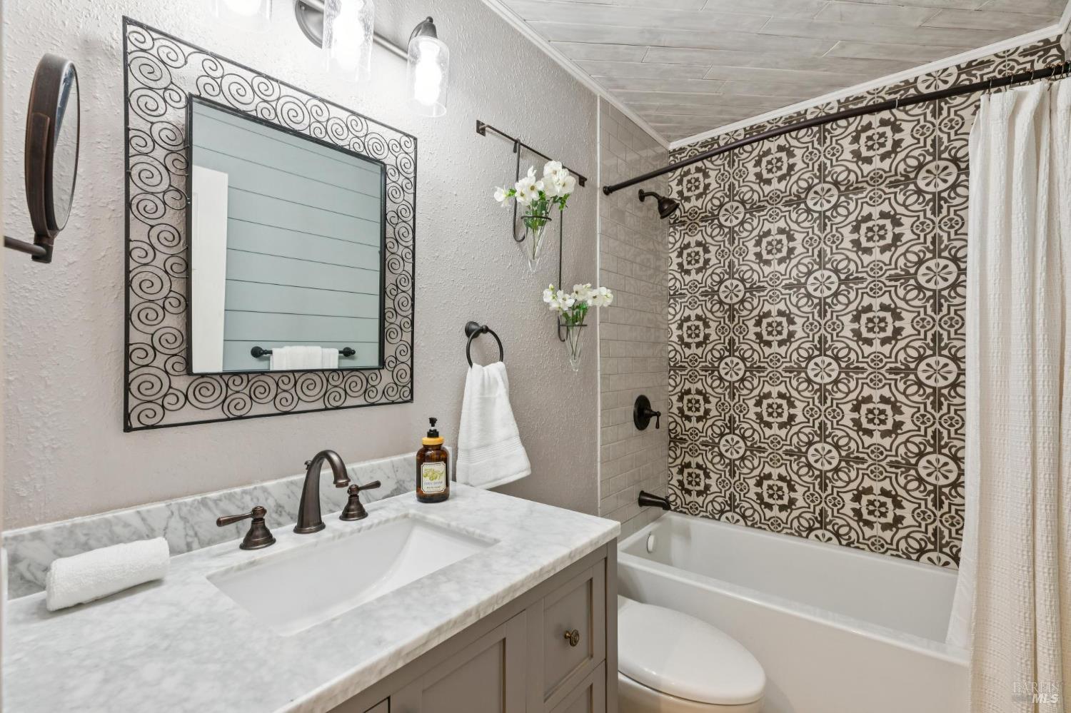 Detail Gallery Image 56 of 98 For 1195 Congress Valley Rd, Napa,  CA 94558 - 4 Beds | 4 Baths