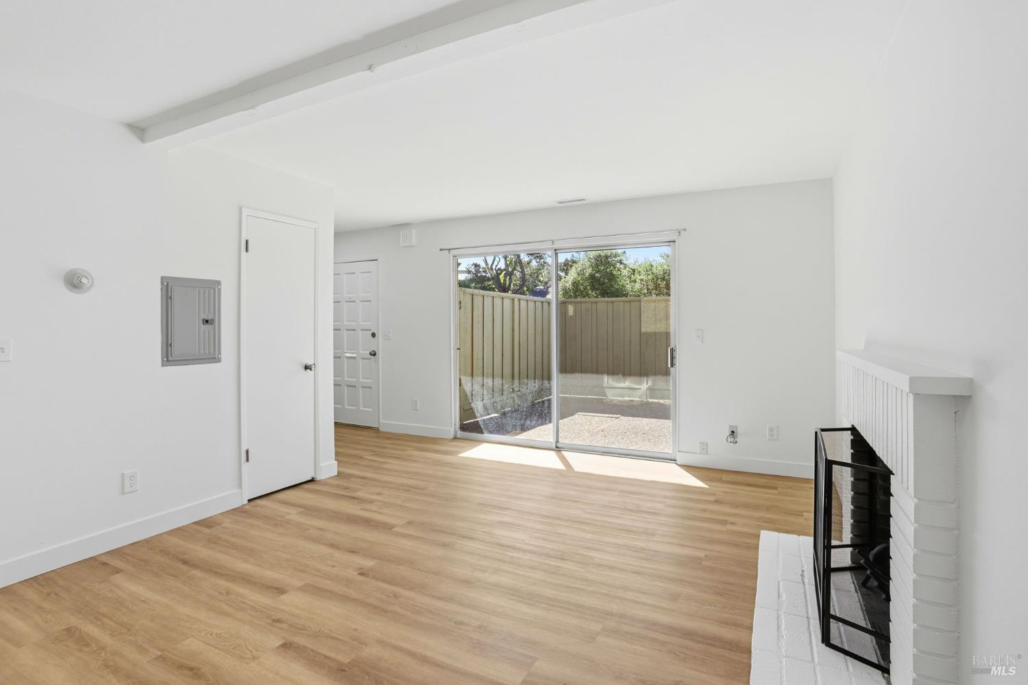 Detail Gallery Image 16 of 42 For 230 San Andreas Dr, Novato,  CA 94945 - – Beds | – Baths