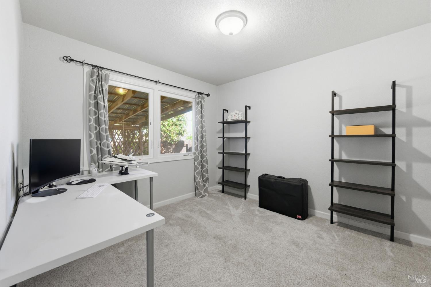Detail Gallery Image 11 of 16 For 891 Rosewood Ave, Vallejo,  CA 94591 - 3 Beds | 1 Baths