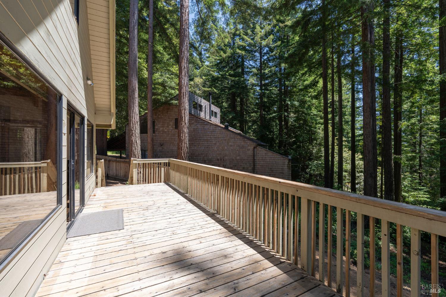 Detail Gallery Image 24 of 32 For 38051 Ocean Ridge Dr, Gualala,  CA 95445 - 2 Beds | 2 Baths