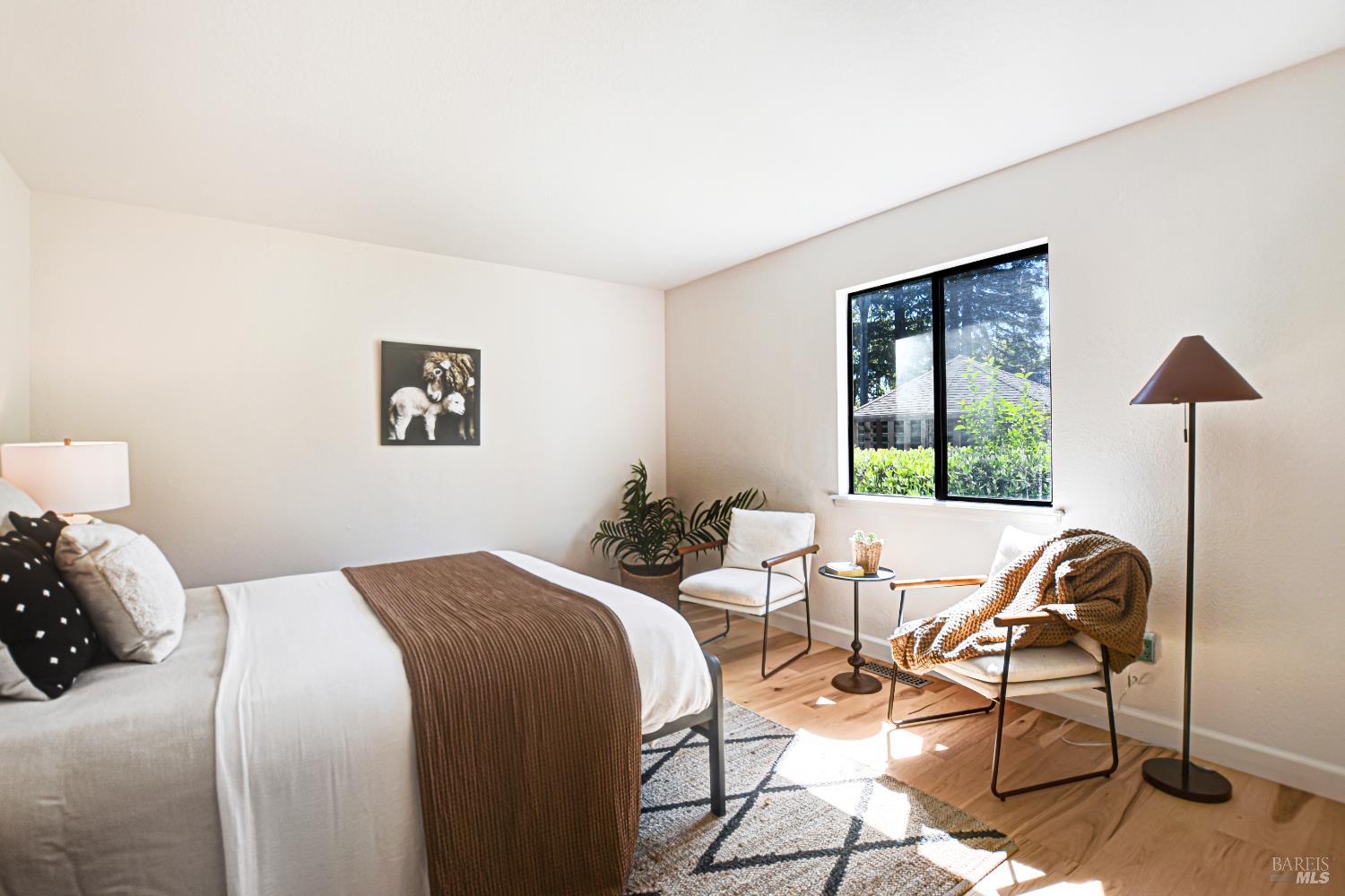 Detail Gallery Image 35 of 65 For 186 Barrio Way, Windsor,  CA 95492 - 3 Beds | 2 Baths