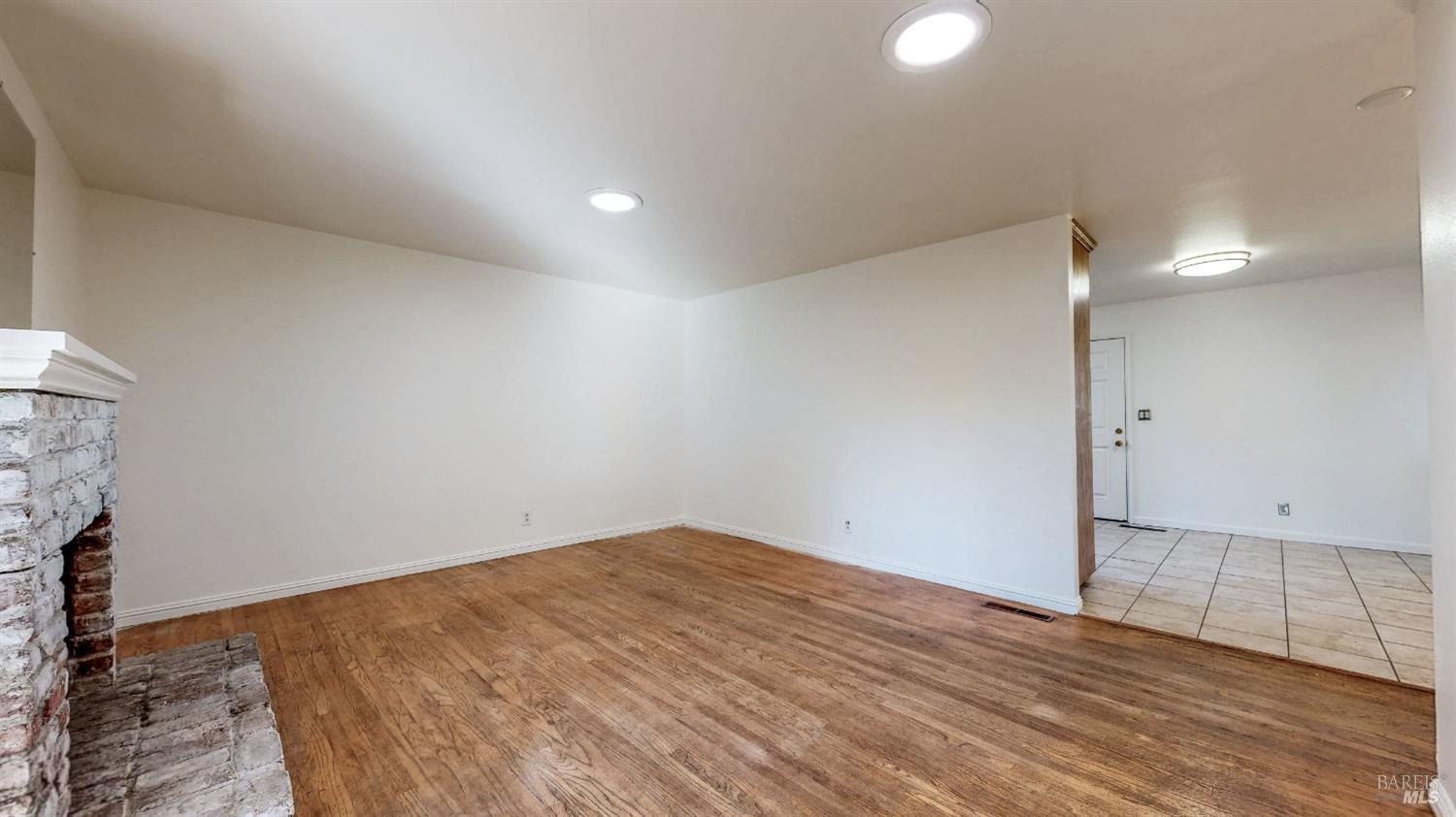 Detail Gallery Image 30 of 34 For 4872 Canyon Dr, Santa Rosa,  CA 95409 - 4 Beds | 2 Baths