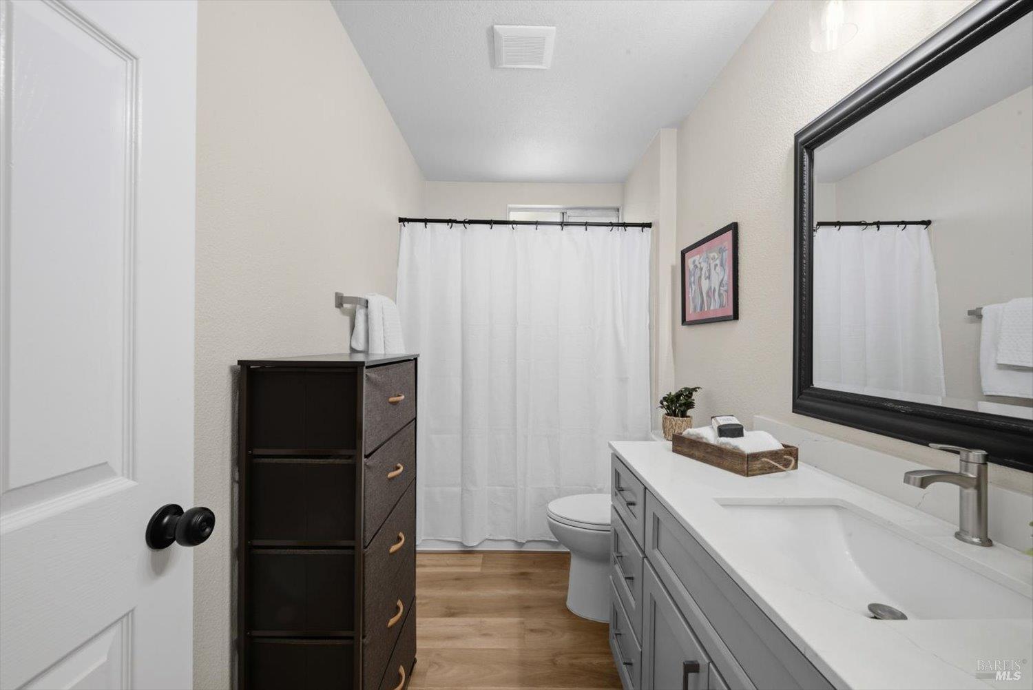 Detail Gallery Image 45 of 76 For 427 Temple Dr, Vacaville,  CA 95687 - 3 Beds | 2 Baths