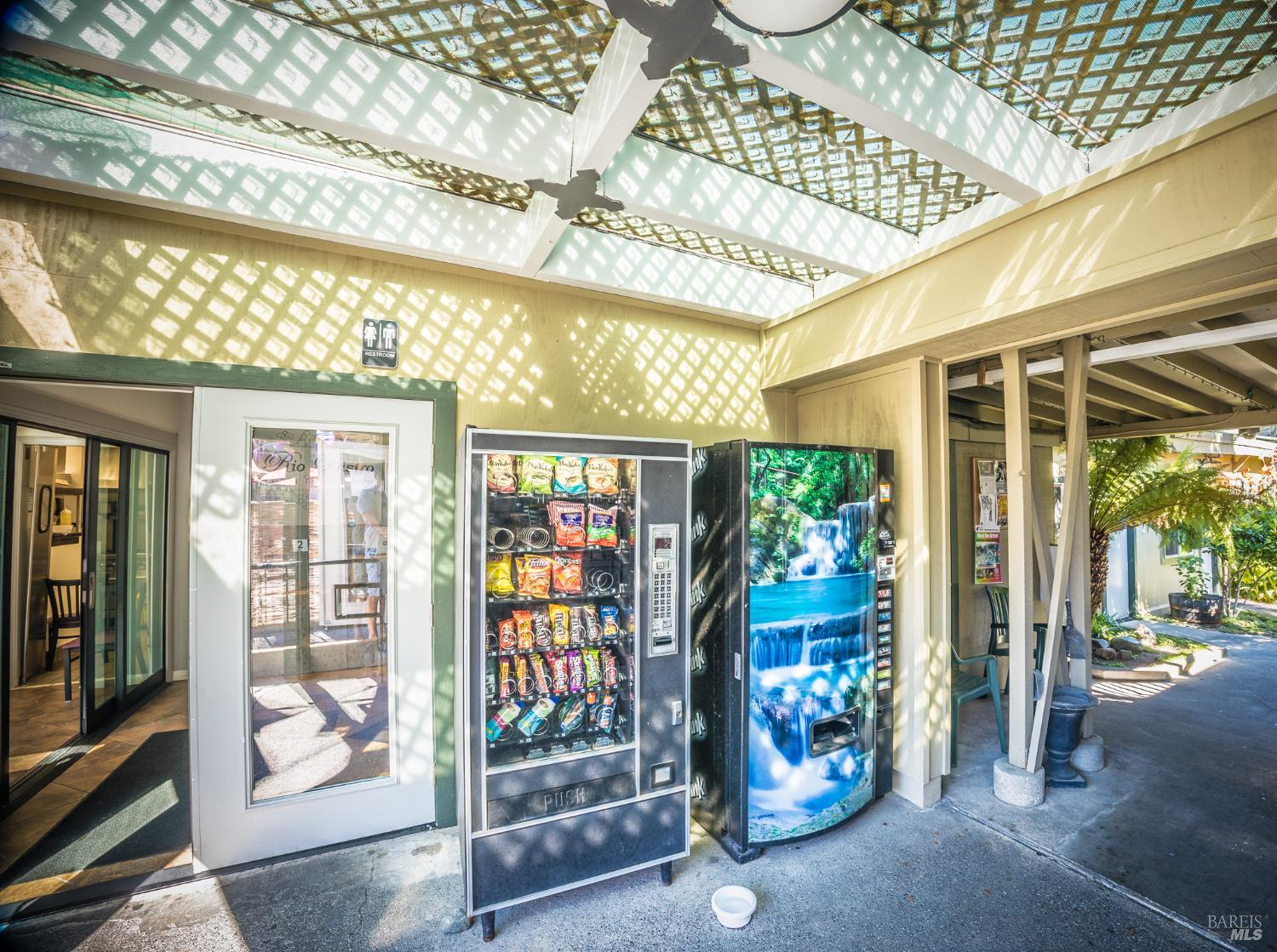 Detail Gallery Image 22 of 81 For 16390 4th St, Guerneville,  CA 95446 - – Beds | – Baths