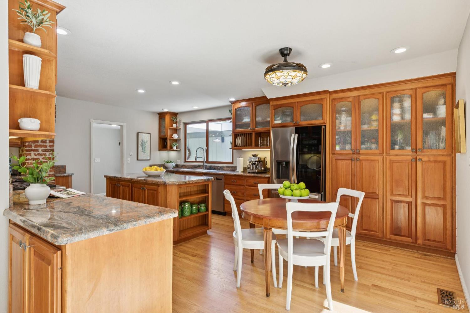 Detail Gallery Image 26 of 98 For 1195 Congress Valley Rd, Napa,  CA 94558 - 4 Beds | 4 Baths