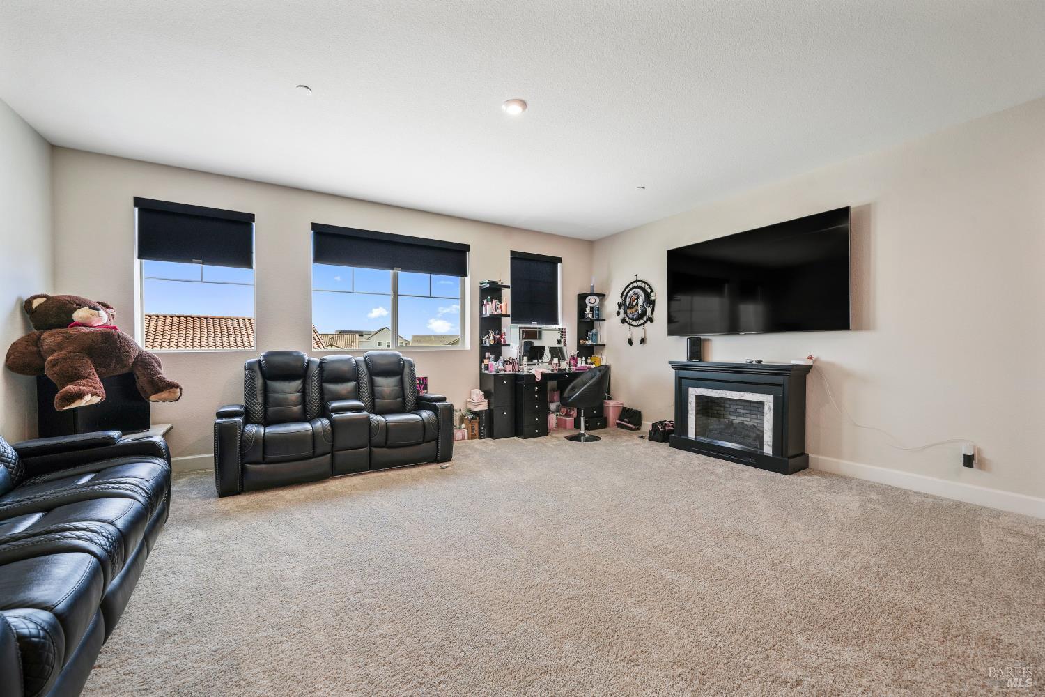 Detail Gallery Image 42 of 65 For 1245 Pacific Pl, Dixon,  CA 95620 - 5 Beds | 4 Baths