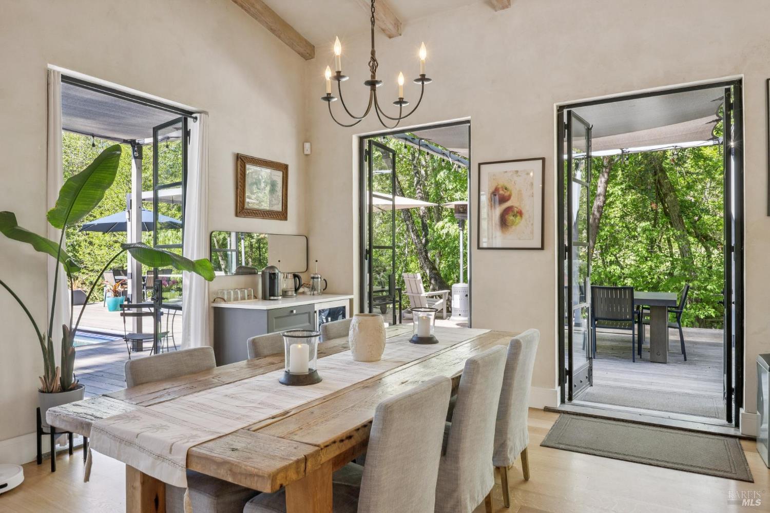 Detail Gallery Image 2 of 48 For 899 Adobe Canyon Rd, Kenwood,  CA 95452 - 2 Beds | 3 Baths