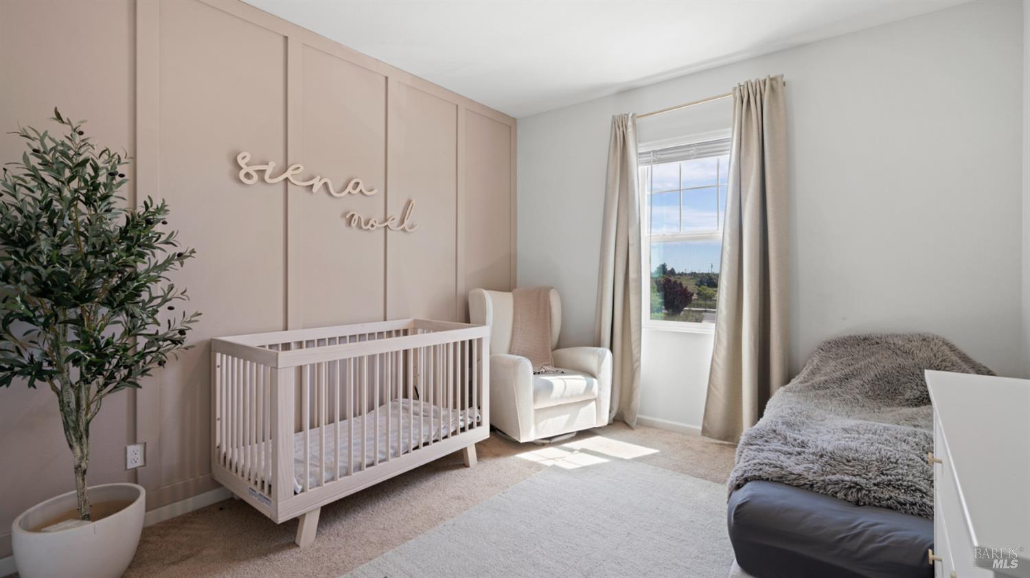 Detail Gallery Image 25 of 41 For 2350 Sheldon Dr, Fairfield,  CA 94533 - 4 Beds | 2/1 Baths