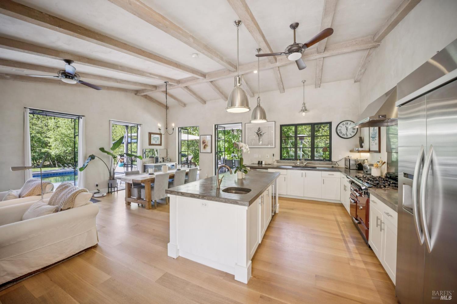 Detail Gallery Image 3 of 48 For 899 Adobe Canyon Rd, Kenwood,  CA 95452 - 2 Beds | 3 Baths