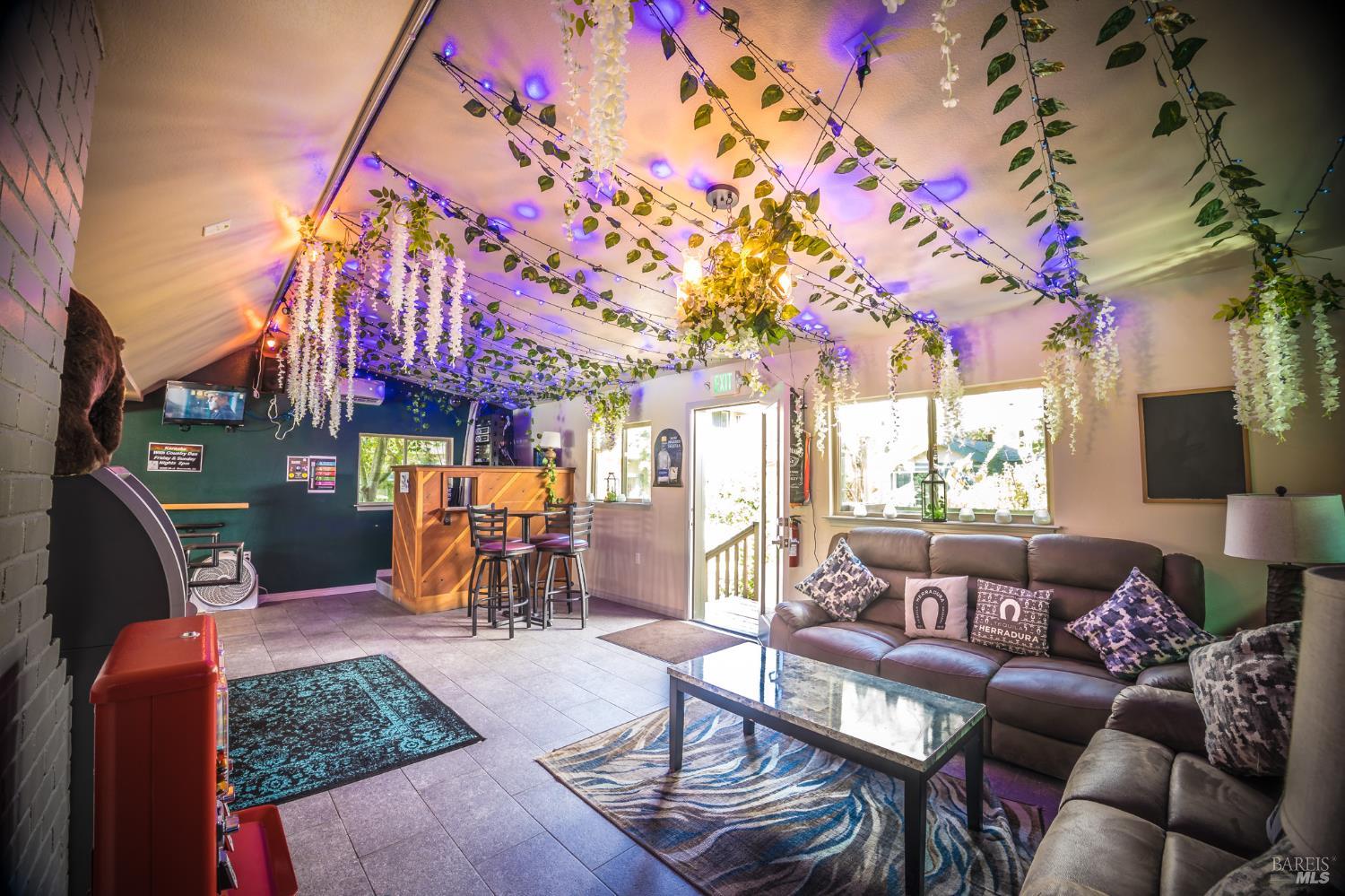 Detail Gallery Image 68 of 81 For 16390 4th St, Guerneville,  CA 95446 - – Beds | – Baths