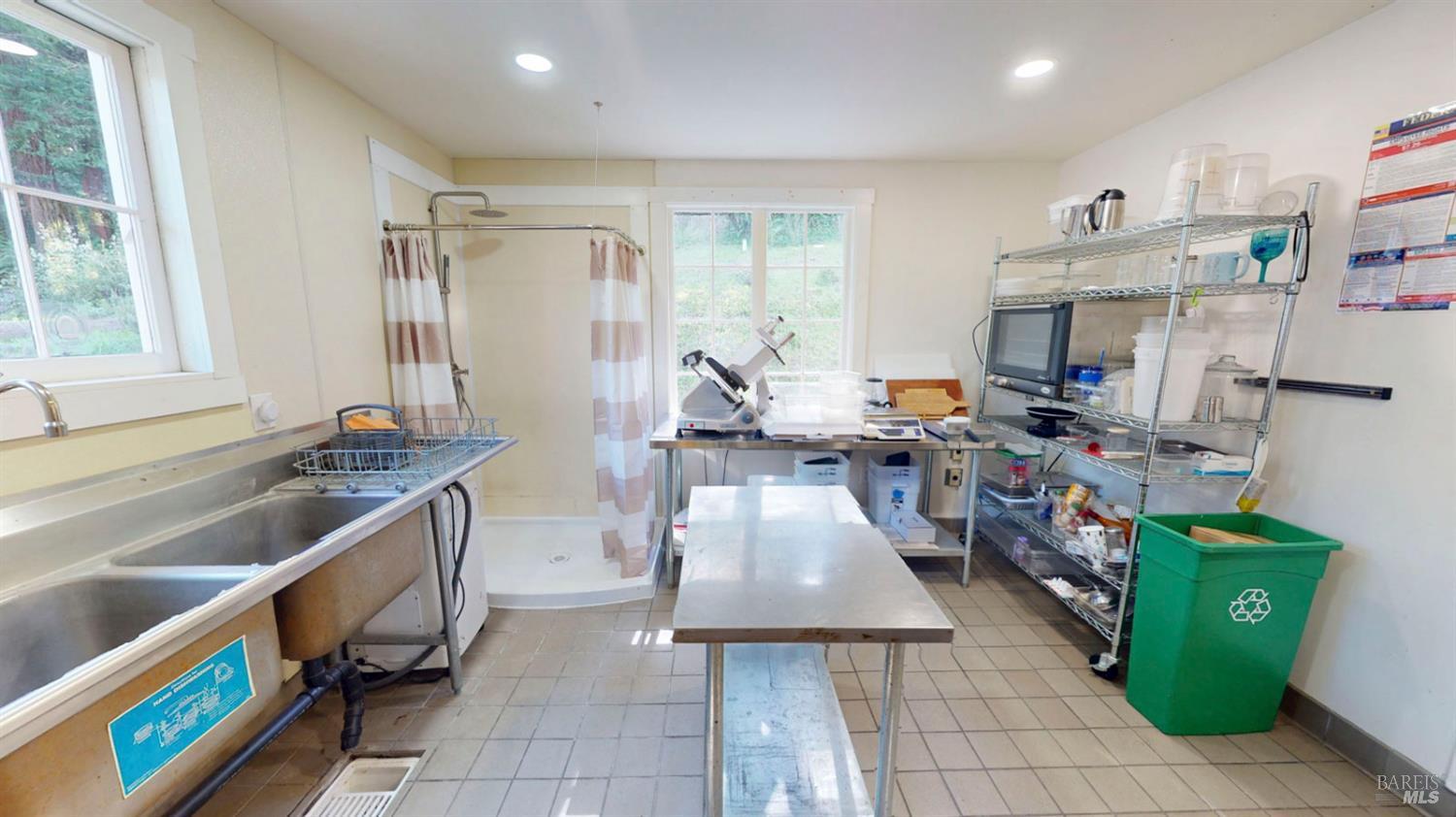 Detail Gallery Image 25 of 59 For 380 Bohemian Hwy, Freestone,  CA 95472 - 2 Beds | 2 Baths