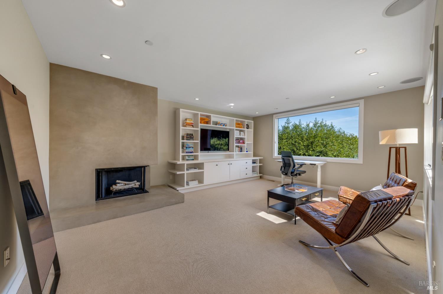 Detail Gallery Image 32 of 52 For 138 Madrona Ave, Belvedere,  CA 94920 - 4 Beds | 3/1 Baths