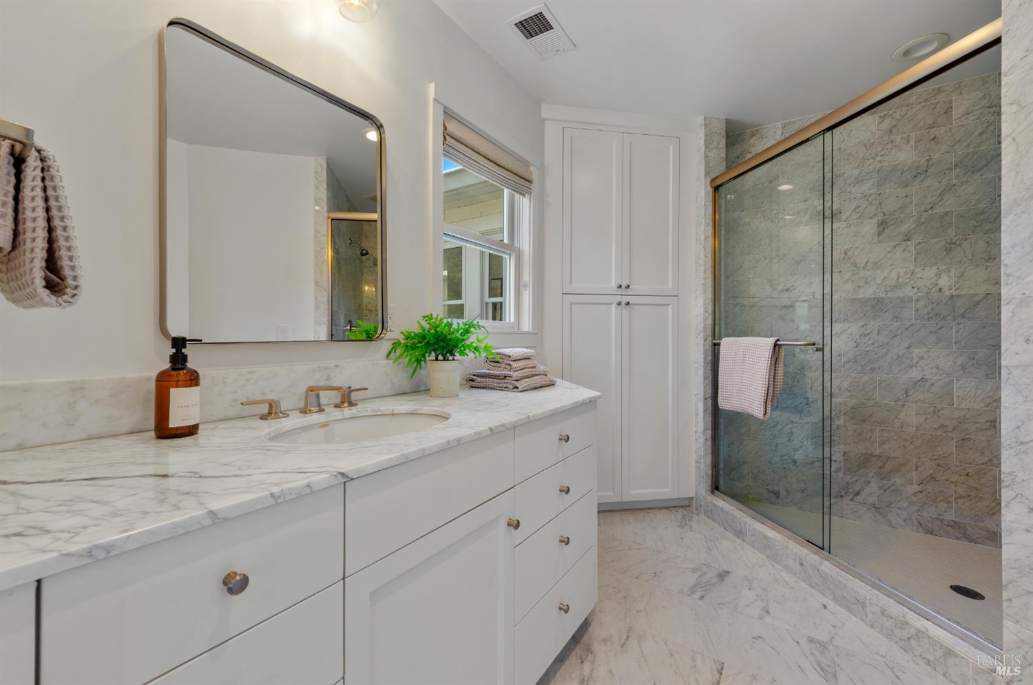 Detail Gallery Image 63 of 97 For 80 Laurel Grove Ave, Ross,  CA 94957 - 5 Beds | 5/1 Baths