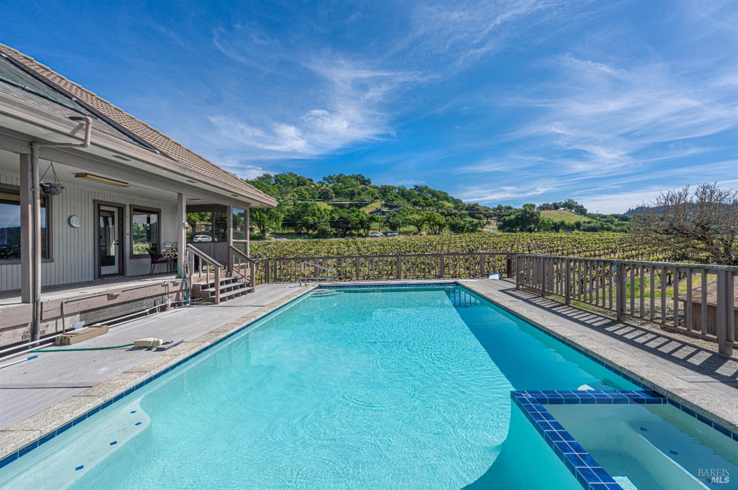 Detail Gallery Image 22 of 60 For 590 Pleasant Ave, Santa Rosa,  CA 95403 - 4 Beds | 3 Baths