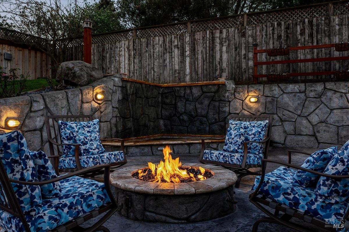 Detail Gallery Image 51 of 58 For 6081 Malcom Ln, Penngrove,  CA 94951 - 3 Beds | 2/1 Baths