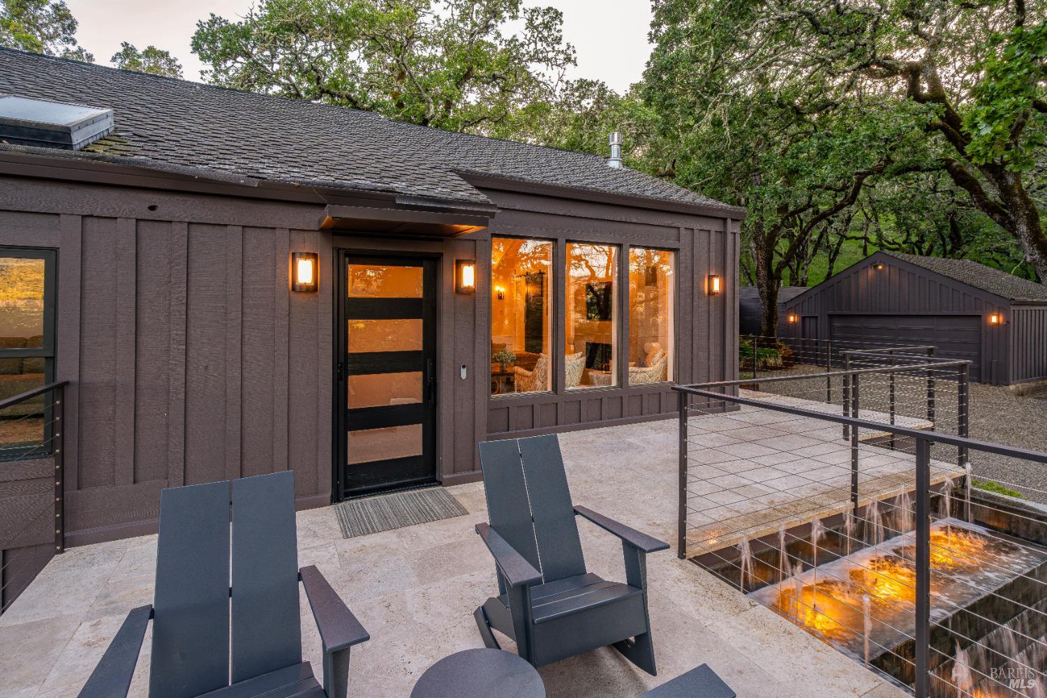 Detail Gallery Image 6 of 53 For 807 Wild Oak Dr, Santa Rosa,  CA 95409 - 3 Beds | 3/1 Baths