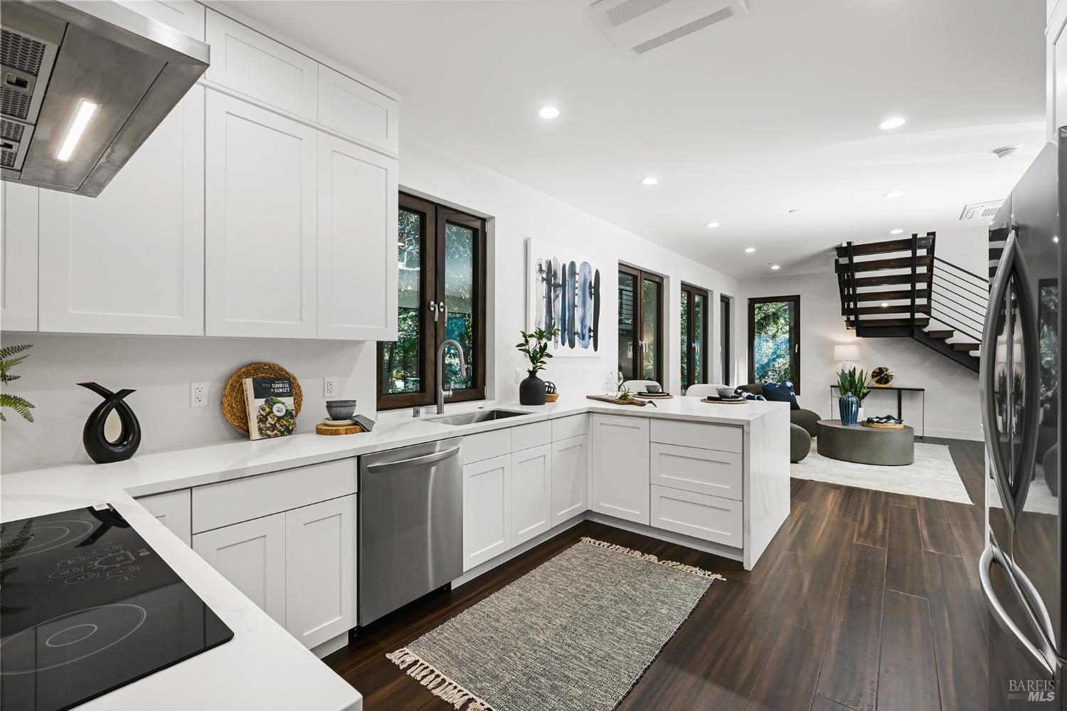 Detail Gallery Image 27 of 84 For 14685 Willow Rd, Guerneville,  CA 95446 - 3 Beds | 3 Baths