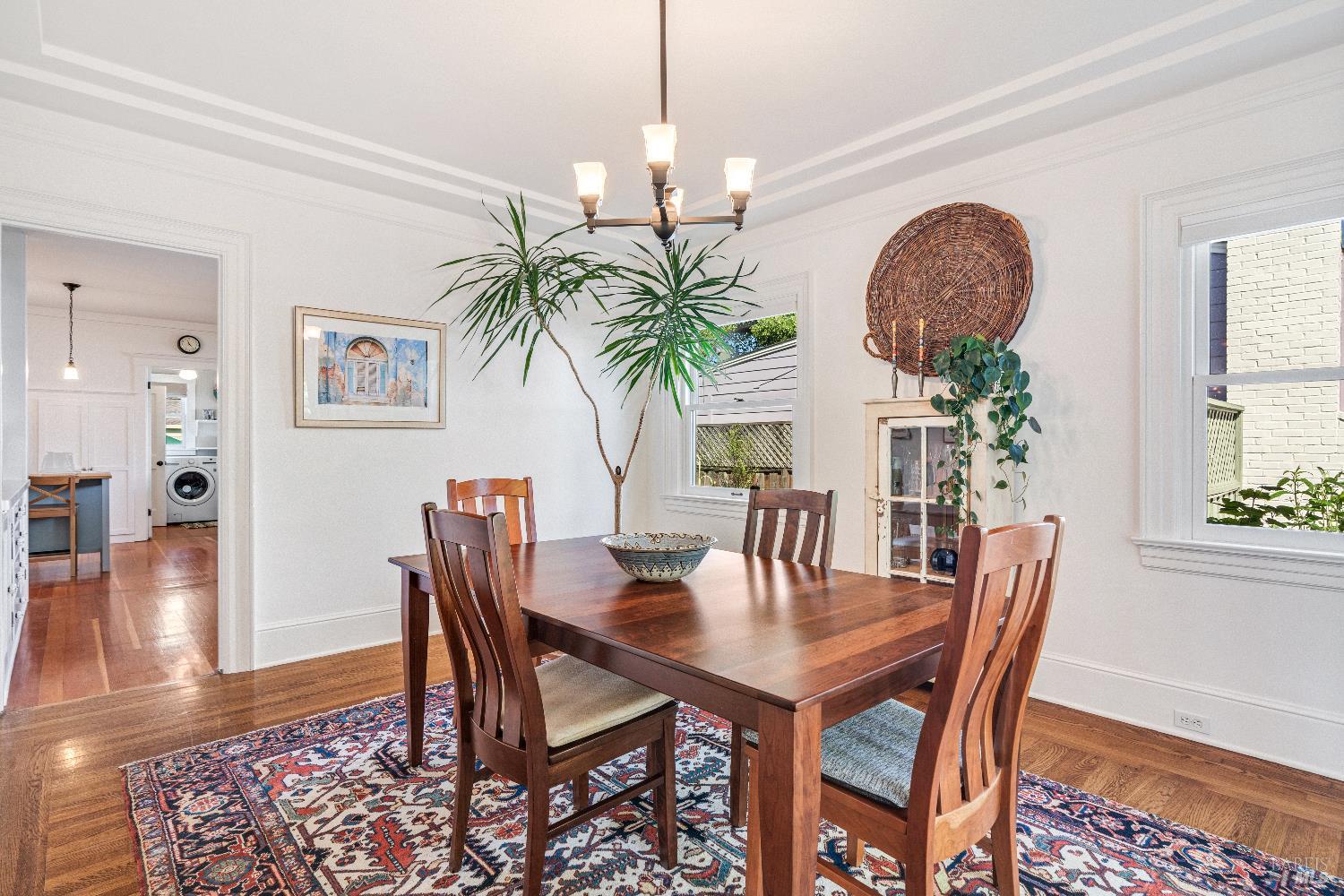 Detail Gallery Image 17 of 41 For 915 St Helena Ave, Santa Rosa,  CA 95404 - 4 Beds | 2/1 Baths