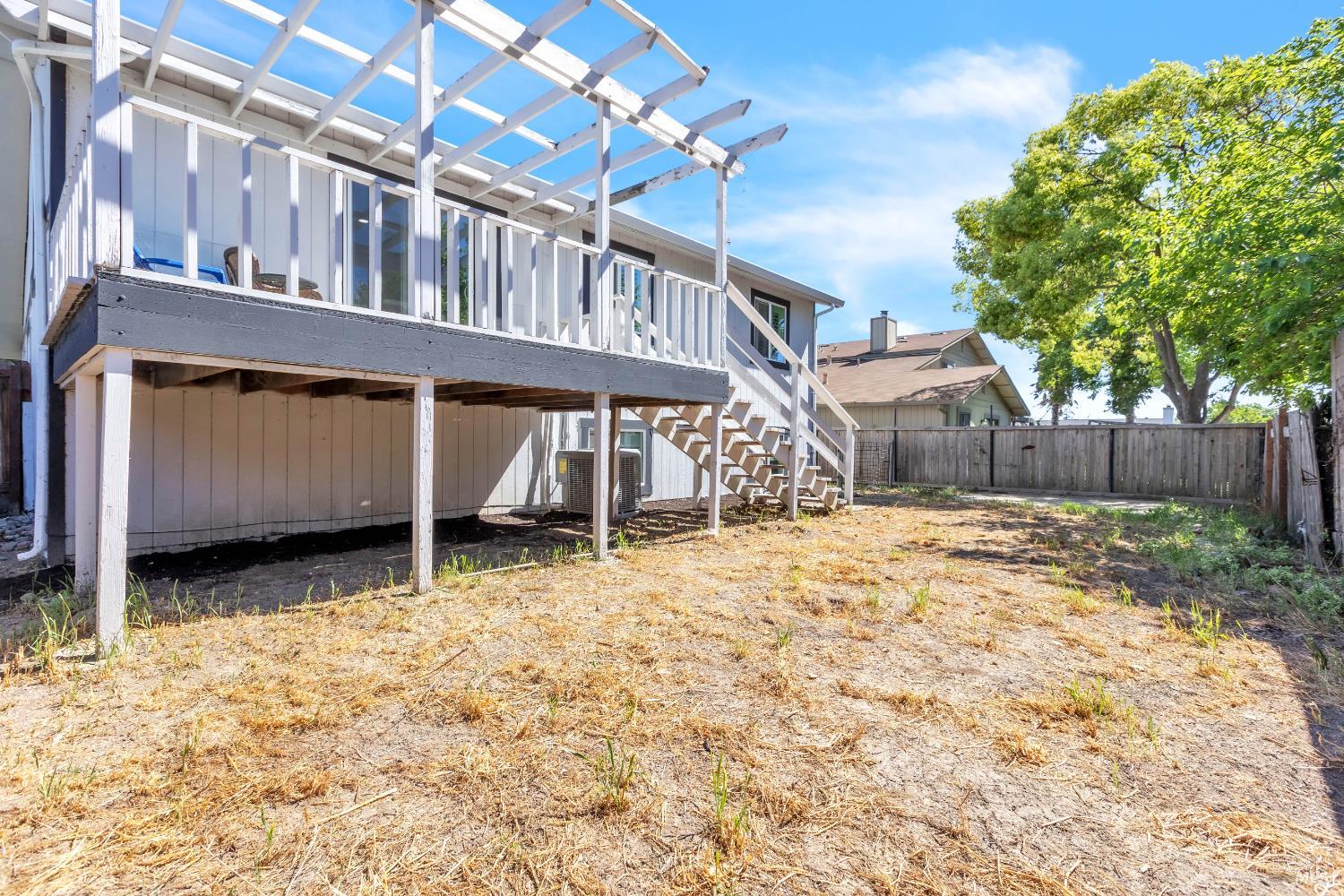 Detail Gallery Image 31 of 34 For 1857 San Pedro Ct, Fairfield,  CA 94533 - 3 Beds | 2/1 Baths