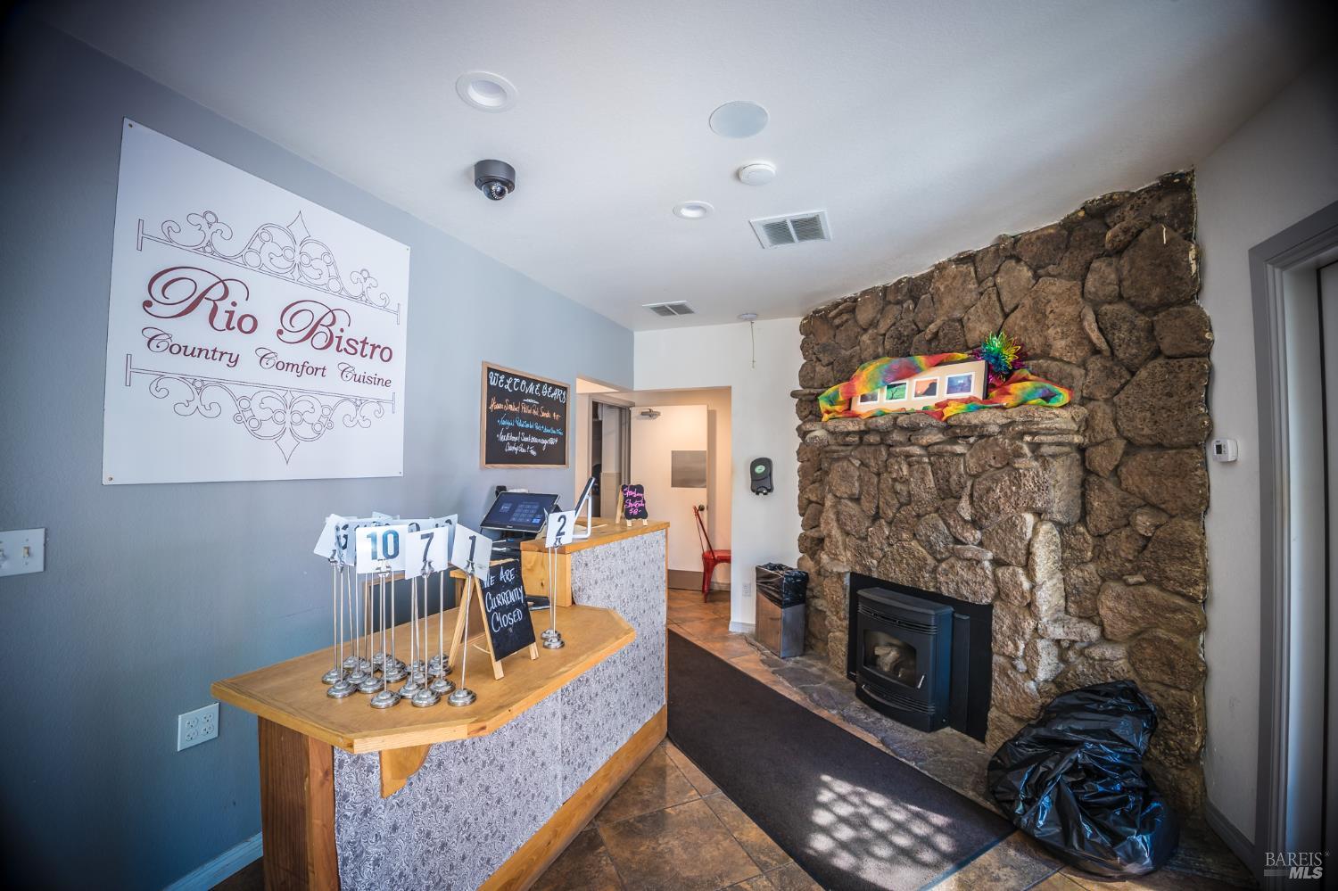 Detail Gallery Image 19 of 81 For 16390 4th St, Guerneville,  CA 95446 - – Beds | – Baths