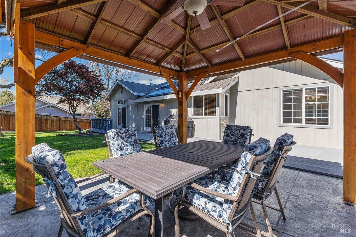 Detail Gallery Image 38 of 58 For 6081 Malcom Ln, Penngrove,  CA 94951 - 3 Beds | 2/1 Baths