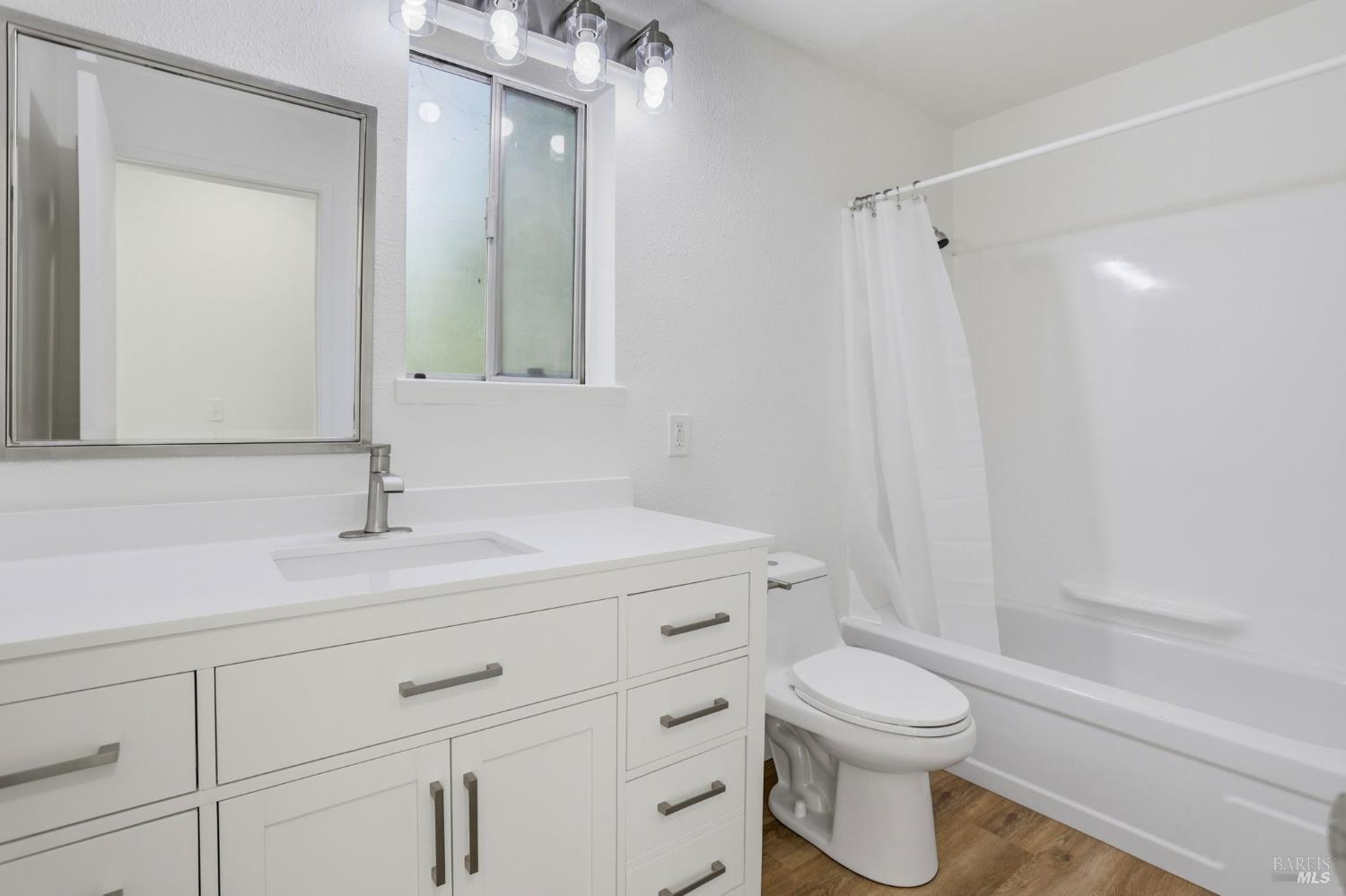 Detail Gallery Image 34 of 42 For 230 San Andreas Dr, Novato,  CA 94945 - – Beds | – Baths