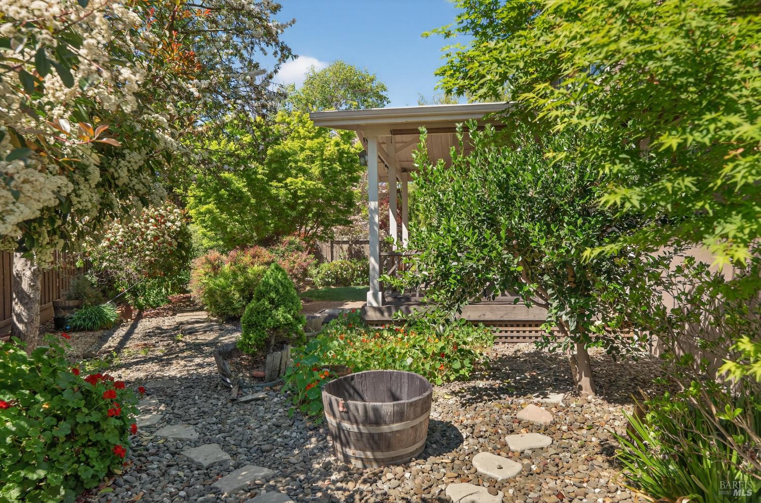 Detail Gallery Image 64 of 67 For 3527 Jomar Dr, Napa,  CA 94558 - 4 Beds | 2/1 Baths