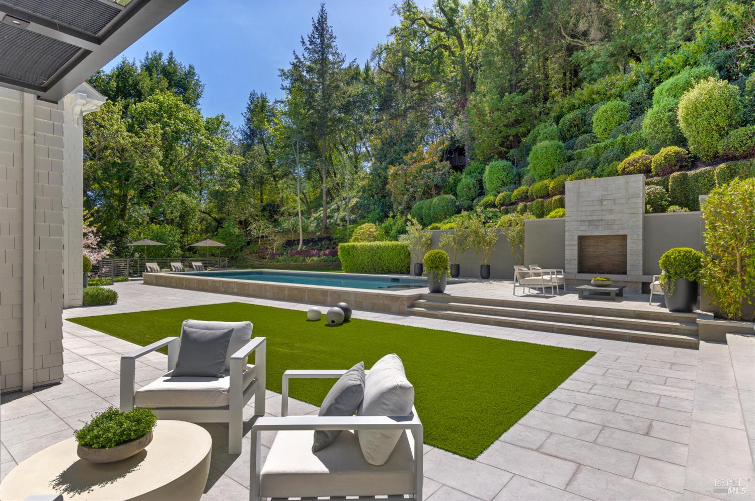 Detail Gallery Image 82 of 97 For 80 Laurel Grove Ave, Ross,  CA 94957 - 5 Beds | 5/1 Baths